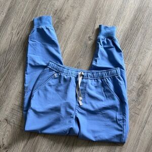 Figs Men's Scrub Jogger Pants in Sky Blue